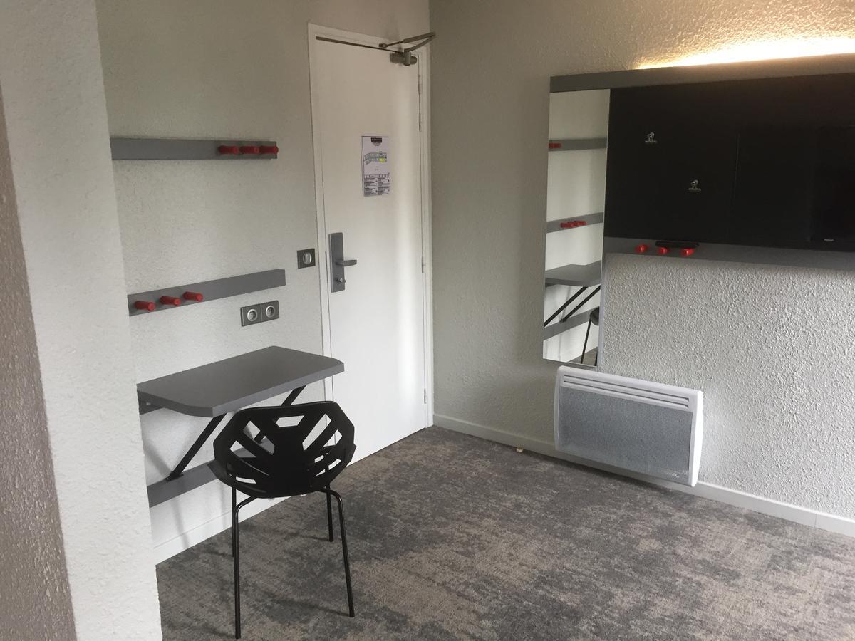 Enzo Hotels Trappes By Kyriad Direct 외부 사진
