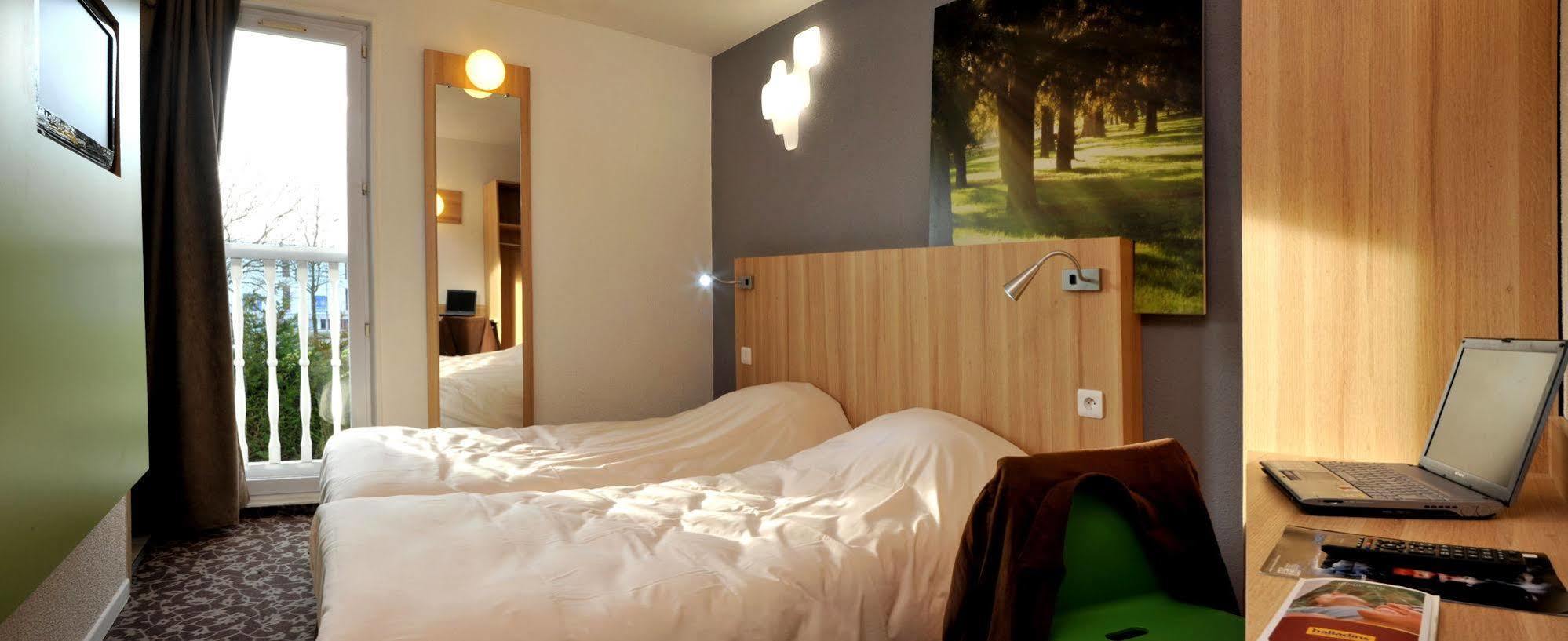 Enzo Hotels Trappes By Kyriad Direct 외부 사진